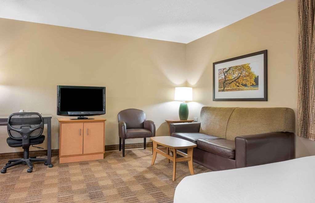 Extended Stay America Suites - Pittsburgh - Airport Imperial Room photo