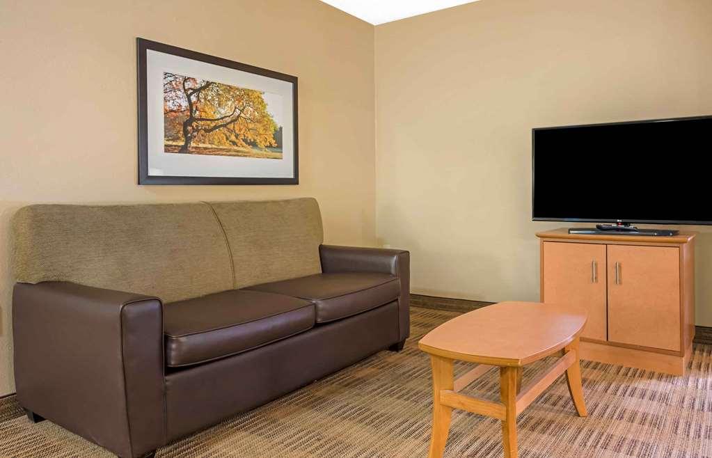 Extended Stay America Suites - Pittsburgh - Airport Imperial Room photo